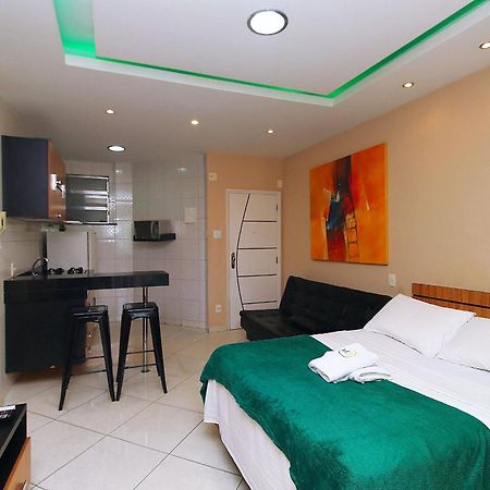 Studio Com Pequena Varanda Em Copacabana Rio de Janeiro Extérieur photo